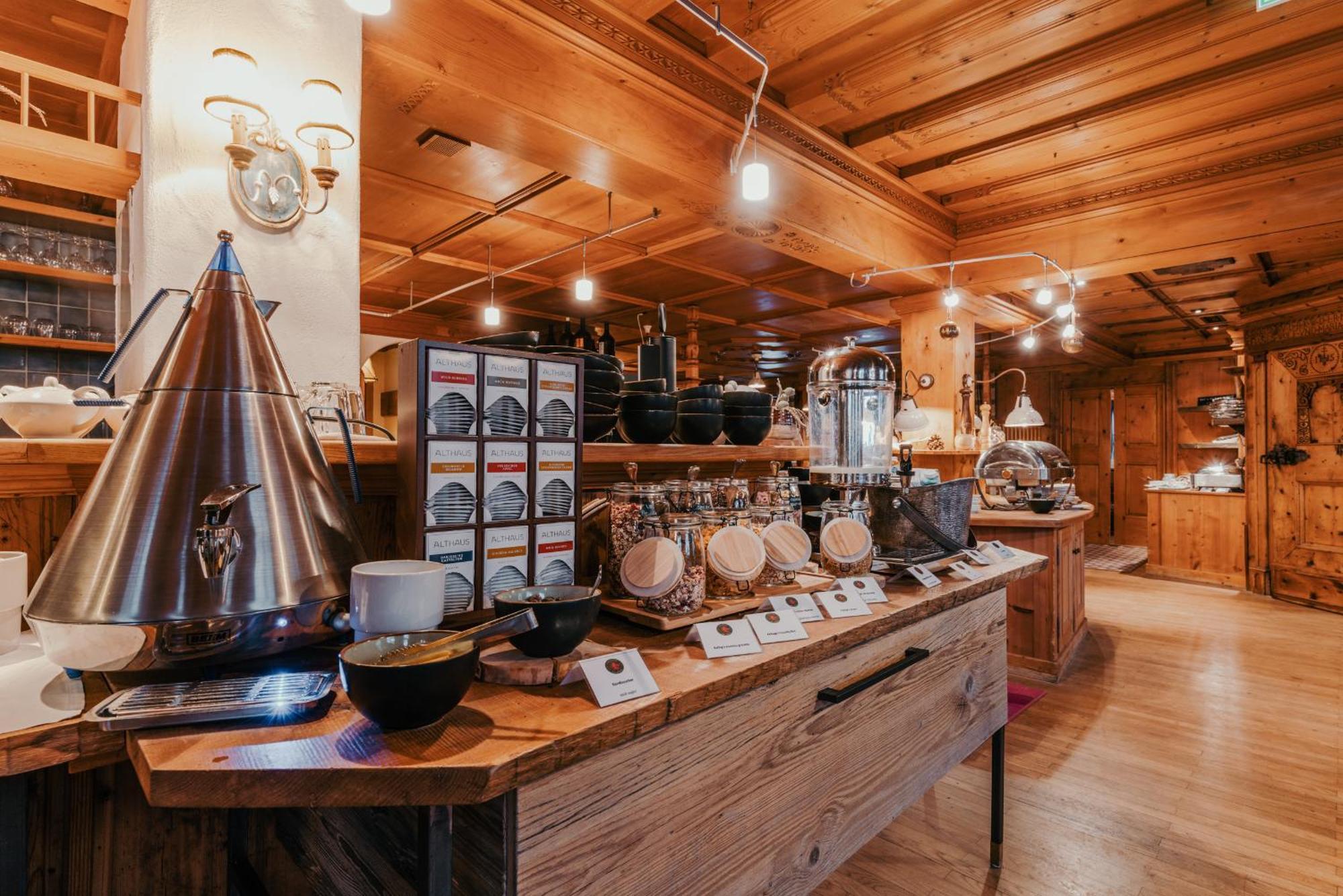 Hotel Gluecksschmiede - Hinterglemm Saalbach-Hinterglemm Extérieur photo