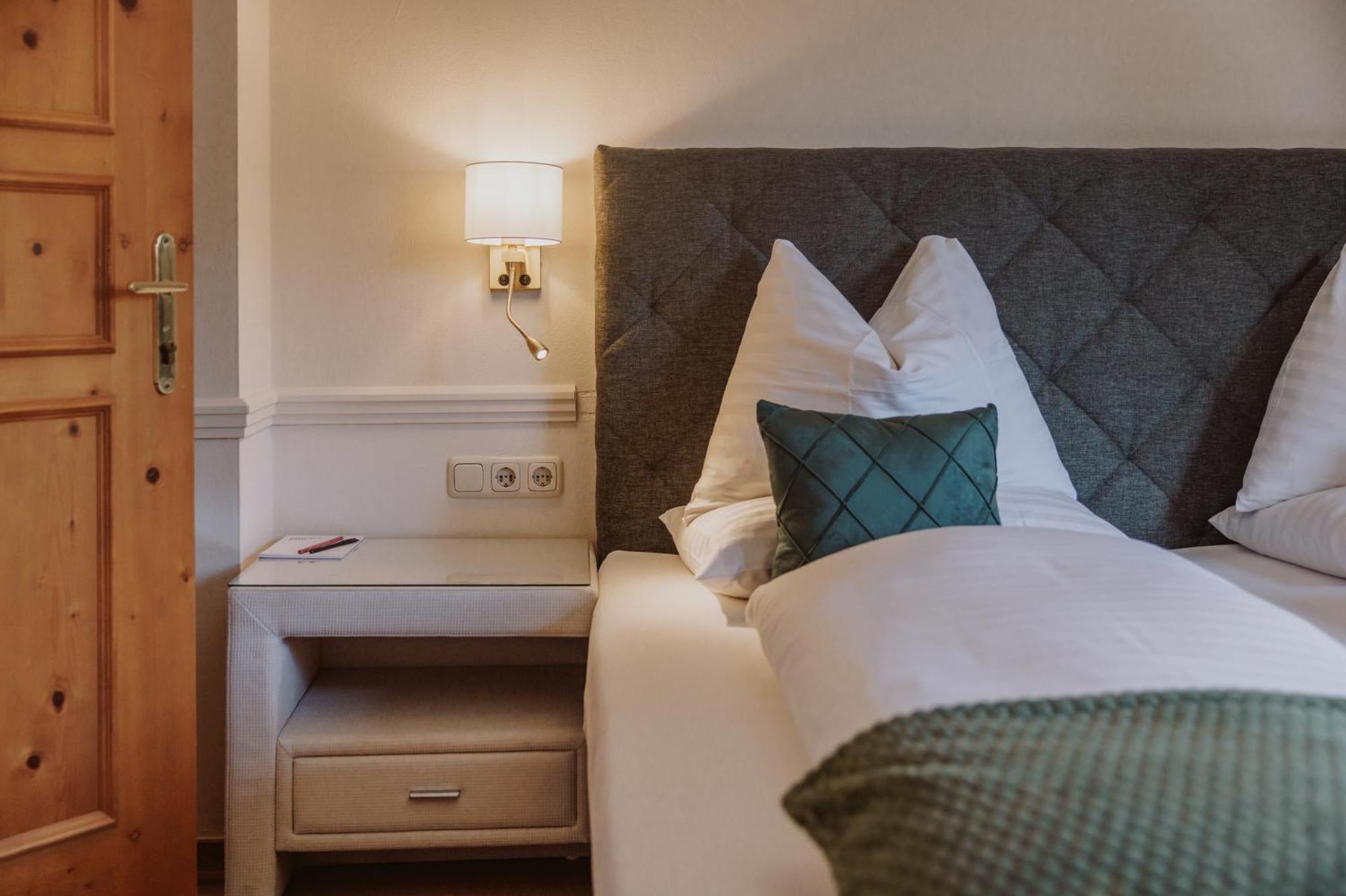 Hotel Gluecksschmiede - Hinterglemm Saalbach-Hinterglemm Extérieur photo